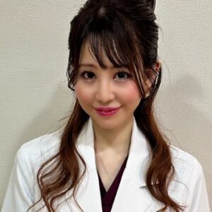 中嶋 麻優子歯科医師(中島歯科クリニック 副院長)