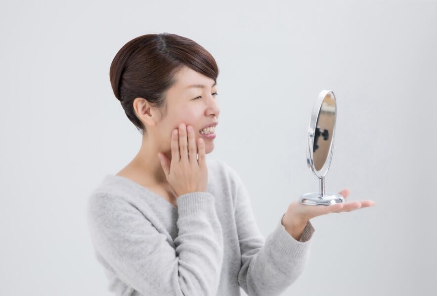 知覚過敏にならないための歯磨き方法は？原因や治療方法、歯磨き粉の選び方も解説