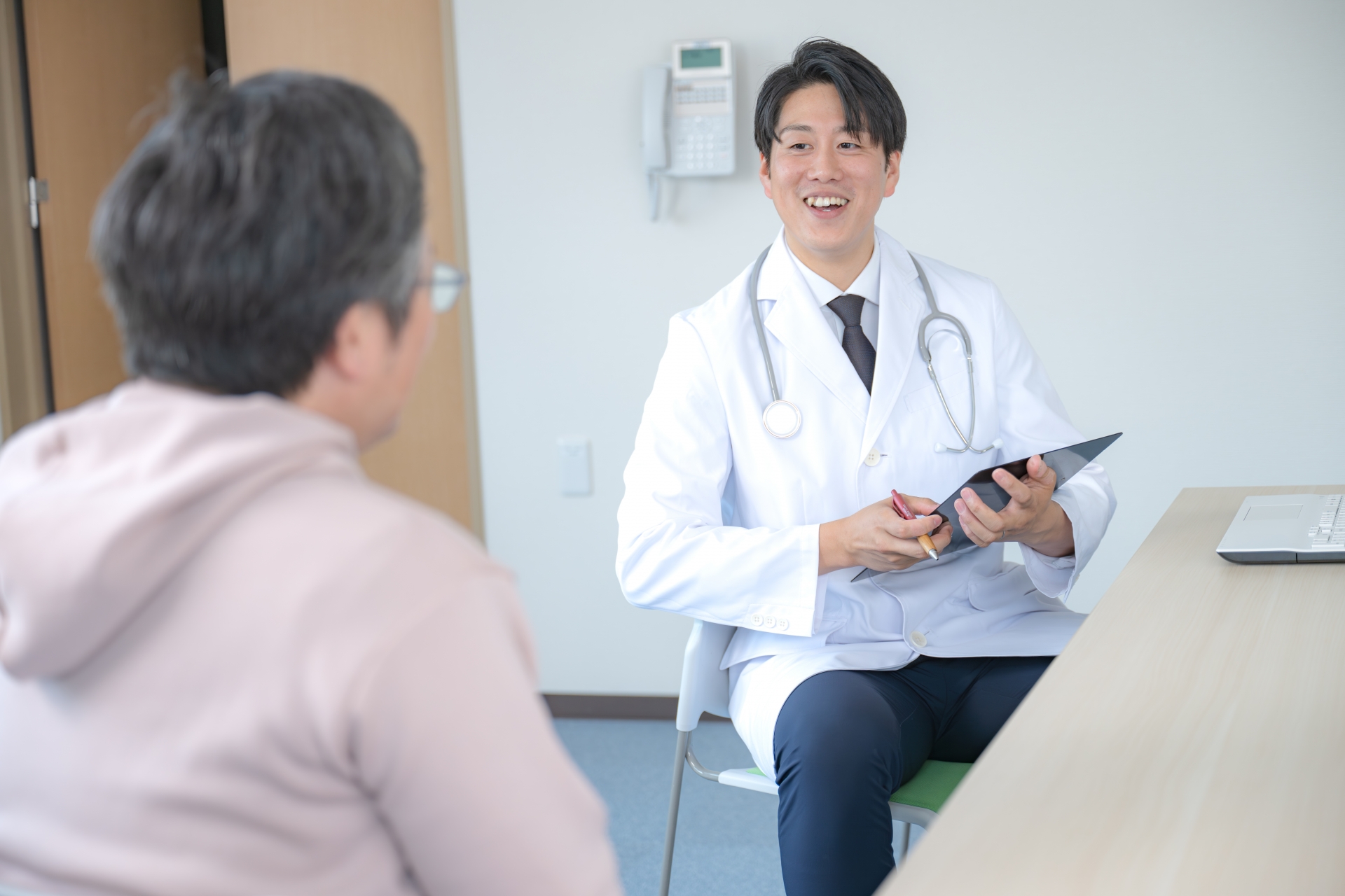 男性医師