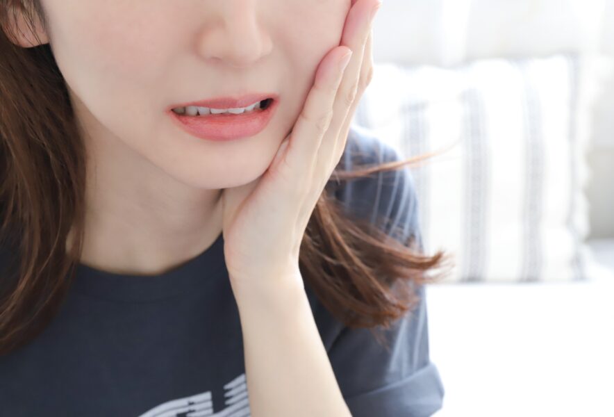 むし歯の症状とは？初期症状や進行度による変化・治療法を解説